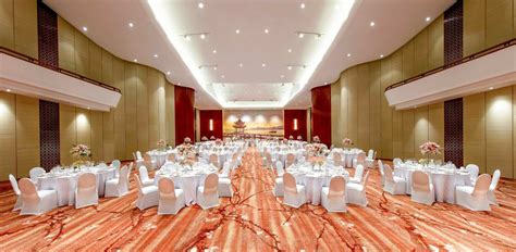 Wedding in Hangzhou: Venue & Room .